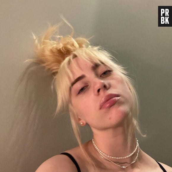 Billie Eilish faz TikTok bem debochado para rebater crítica