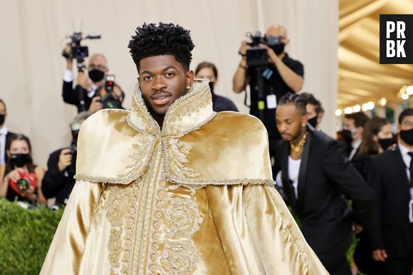 MET Gala 2021: Lil Nas X usou moda Atelier Versace