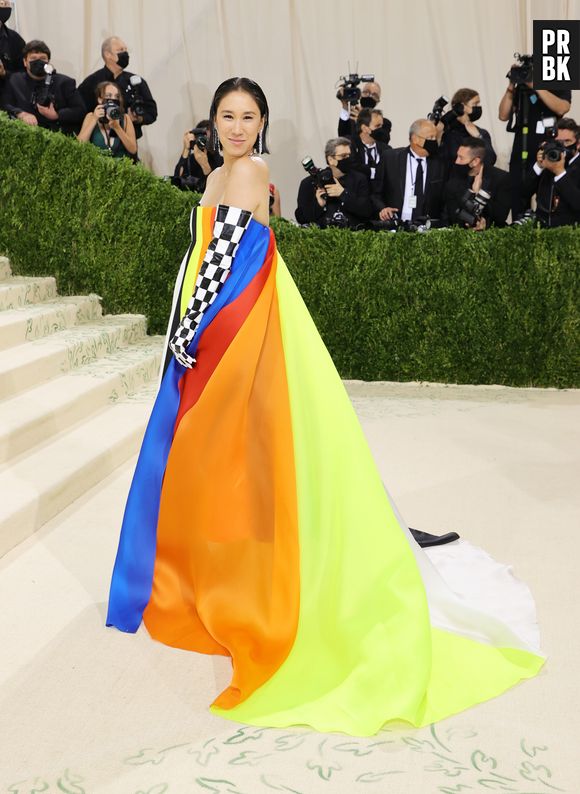 MET Gala 2021: a autora Eva Chen usou vestido personalizado por Christopher John Rogers