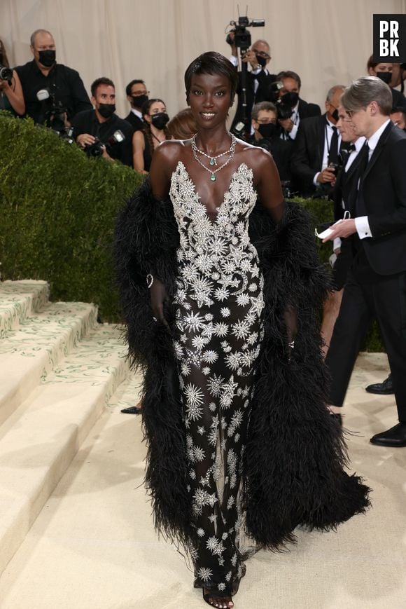 MET Gala 2021: Anok Yai roubou a cena com vestido Oscar de la Renta