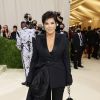 MET Gala 2021: Kris Jenner foi de all black Tom Ford