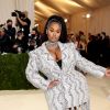 MET Gala 2021: Precious Lee usou look Area e sandálias AMINA MUADDI