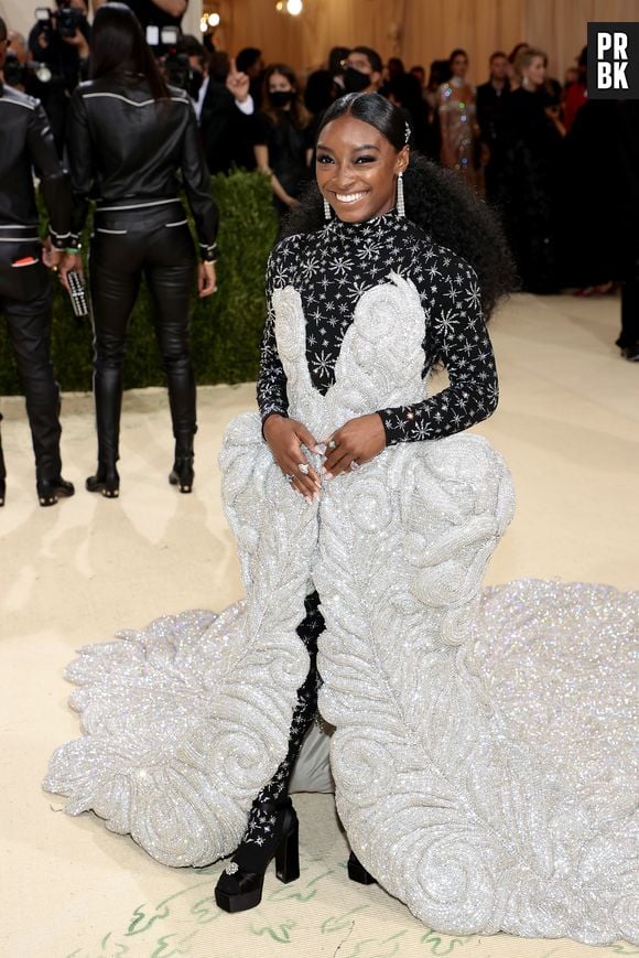 MET Gala 2021: a ginásta Simone Biles apostou na marca Area