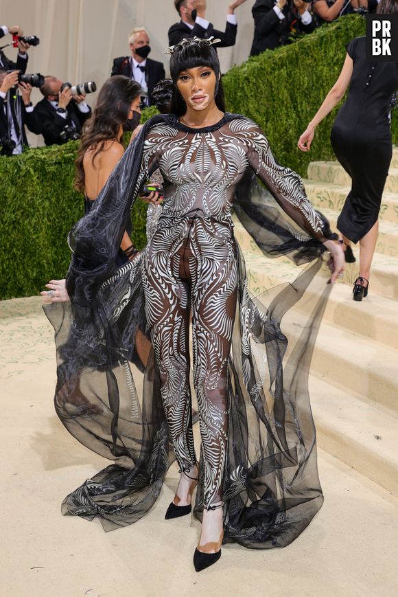 MET Gala 2021: a modelo Winnie Harlow de Iris Van Herpen