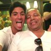 No Instagram de Gabriel Medina tem até uma selfie com o pai de Neymar Jr.