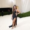 Anitta, para o MET Gala 2021, usou vestido customizado Outono 21 por Dundas x Revolve