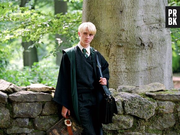 Cena deletada de Draco Malfoy (Tom Felton) no último filme da franquia "Harry Potter" mostraria personagem assumindo sua independência e mudando de lado de forma explícita