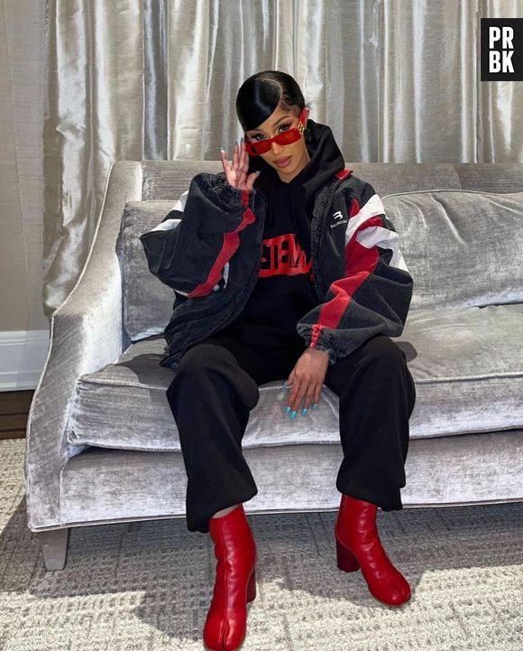 Cardi B se pronunciou sobre suposta briga com Billie Eilish: "Ela é meu bebê"