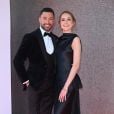 BAFTA 2022: vestido de seda traz elegância ao visual