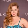 O ruivo acobreado é marca registrada da atriz Amy Adams