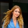 Gigi Hadid possui técnica de mechas para loiras