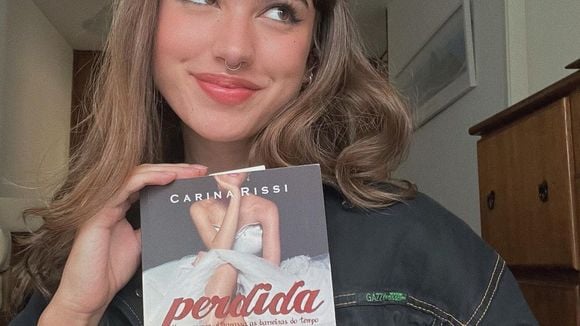 "Perdida" vai virar filme! Giovanna Grigio estrela adaptação de livro de Carina Rissi