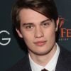 Nicholas Galitzine dará vida a Henry em adaptação de "Vermelho, Branco e Sangue Azul"