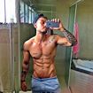 Lucas Lucco sem camisa no Instagram: Venha babar com as melhores fotos do cantor e seu tanquinho!