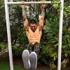 Para se manter em forma, Lucas Lucco pega pesado na malhação