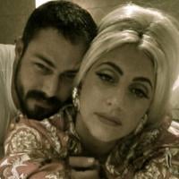 Lady Gaga revela que faria sexo à três com o namorado Taylor Kinney: "Isso seria divertido!"