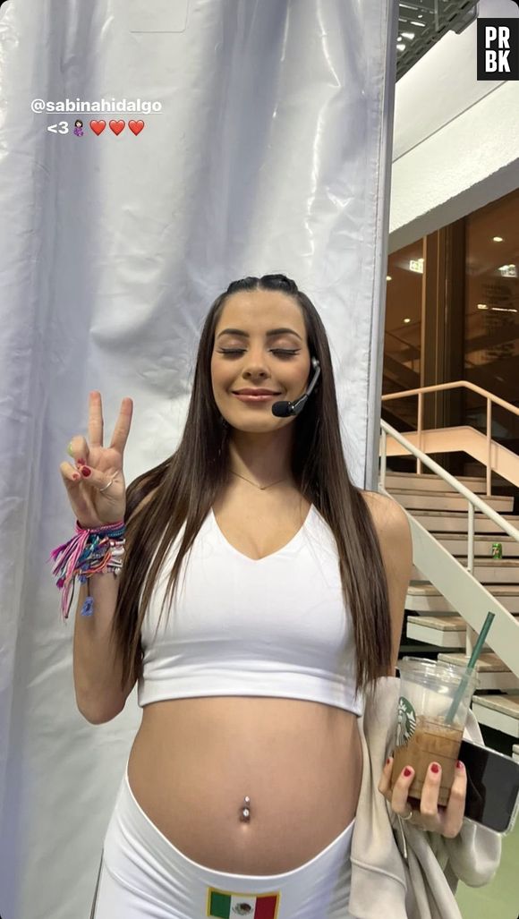 Sabina Hidalgo, do Now United, não abandonou seu uniforme durante a turnê