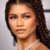 Zendaya conta para a Vogue Itália que a moda a ajudou a aprender mais sobre si mesma e em outros aspectos da sua vida