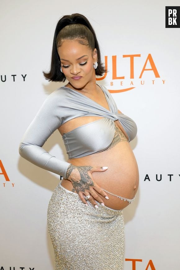 Rihanna apareceu pela 1ª vez na lista da Forbes, em 2022, com U$1.7 bilhão