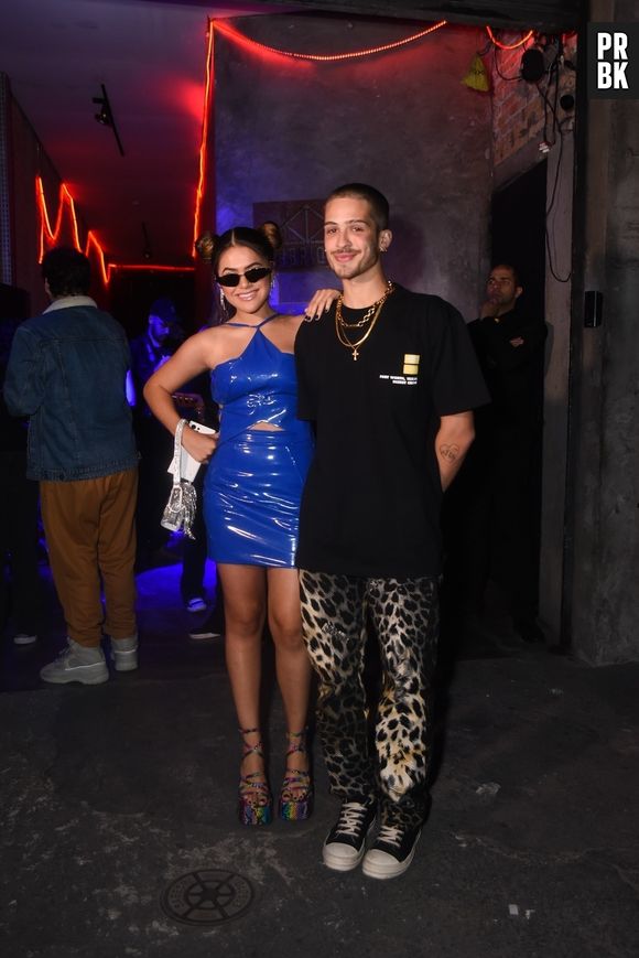 Maisa e João Guilherme posam em festa de Luísa Sonza