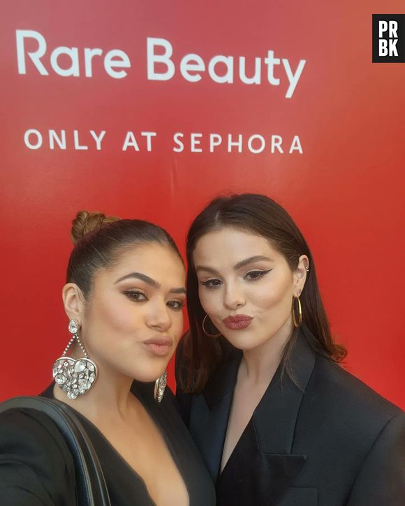 





Maisa entrevista Selena Gomez, se declara para atriz e fala sobre Rare Beauty no Brasil





