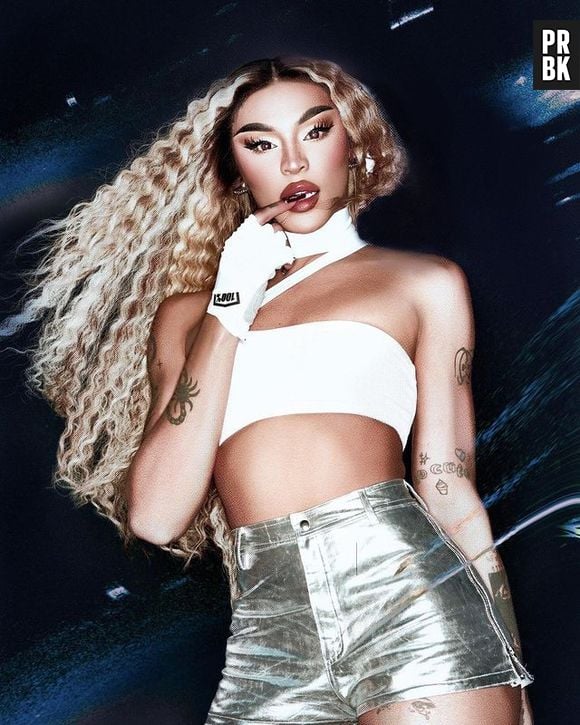 Pabllo Vittar deixou escapar possível feat. em tracklist na última quarta-feira (27)