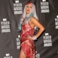 Lady Gaga usou vestido de carne histórico no VMA de 2010