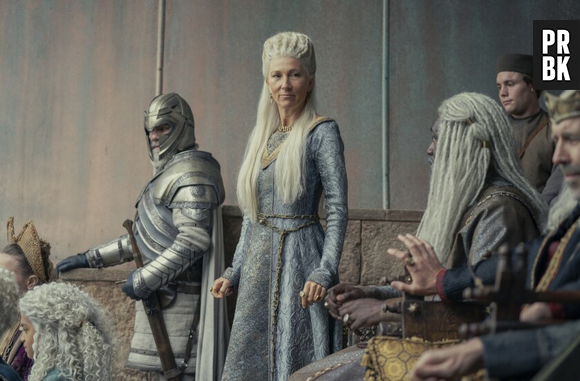 Eve Best, em "A Casa do Dragão", interpreta Princesa Rhaenys Targaryen, também conhecida entre os plebeus como A Rainha Que Nunca Foi