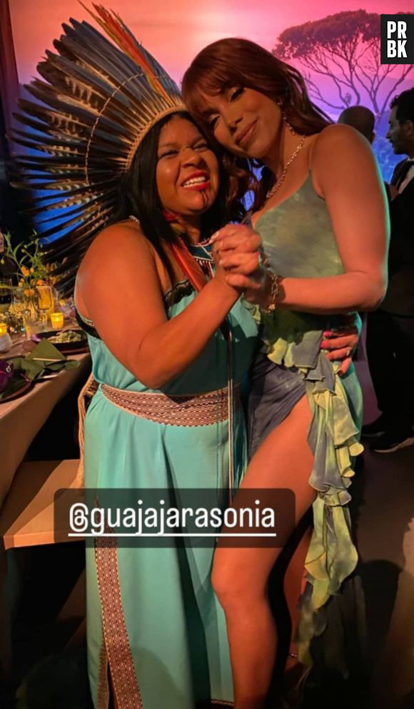 Anitta e Sonia Guajajara em evento na última quarta-feira (28)