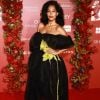 Tracee Ellis Ross estava com look de Alexander McQueen