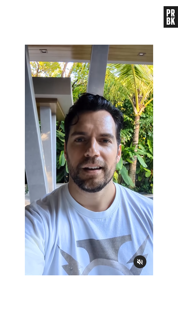 Henry Cavill confirmou retorno de Super-Homem com vídeo no Instagram, nesta segunda-feira (24)