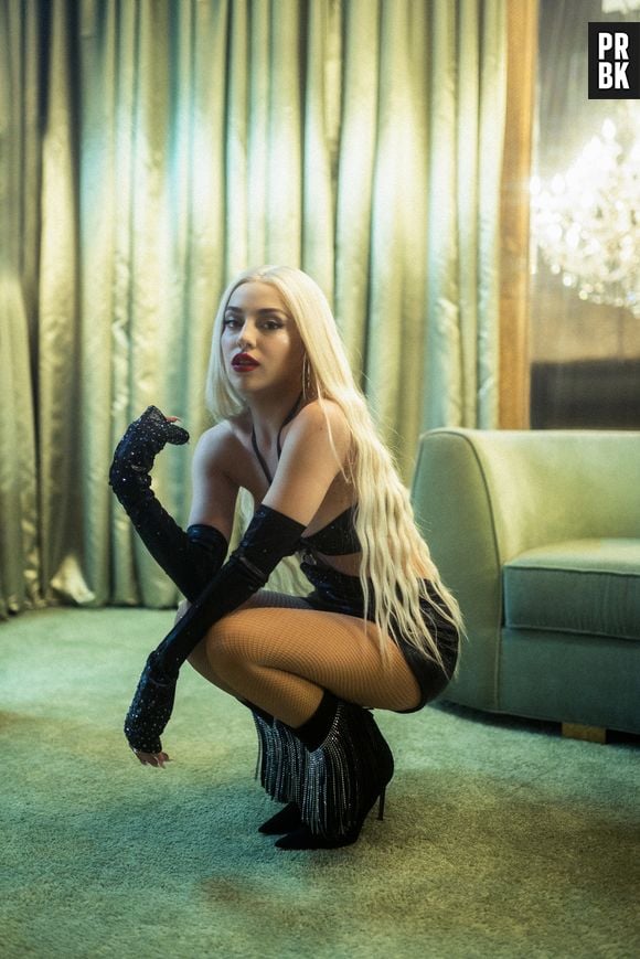 Ava Max foi confirmada como atração no EMA 2022