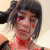 Billie Eilish também foi com outro look sombrio no Halloween