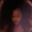 Rihanna divulgou trailer de "Savage X Fenty Vol 4" nesta quinta-feira (3)