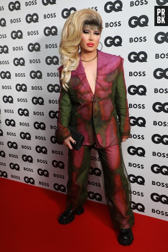 GQ Men Of The Year 2022: Jodie Harsh no evento 