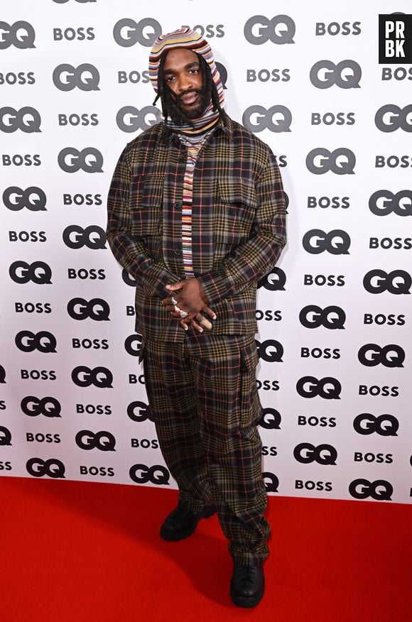 GQ Men Of The Year 2022: Hak Baker no evento 