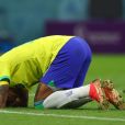 Internautas torcem por recuperação de Neymar