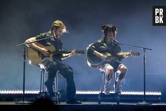 Billie Eilish está se encontrando com o irmão, Finneas O'Connell, para trabalhar em novas músicas para terceiro álbum