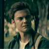 "The Boys": Hughie (Jack Quaid) revela no final da 2ª temporada que mãe abandonou ele e o pai quando o menino tinha seis anos