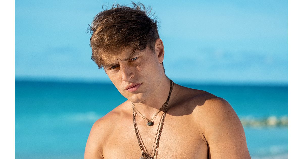 Brincando com Fogo, 4ª temporada Nick ama viajar e, aos 28 anos, já se envolveu em dez Brincando com Fogo, 4ª temporada Nick ama viajar e, aos 28 anos, já se envolveu em dez