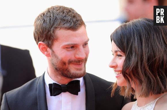 O protagonista Jamie Dornan participa de cenas pra lá de quentes em "Cinquenta Tons de Cinza"