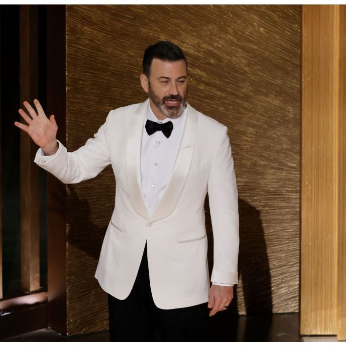Oscar 2023: Jimmy Kimmel não esqueceu do episódio que marcou o último Oscar: o tapa de Will Smith em Chris Rock. O humorista não citou nomes, mas fez referência ao tapa antes mesmo de anunciar a primeira estatueta da noite