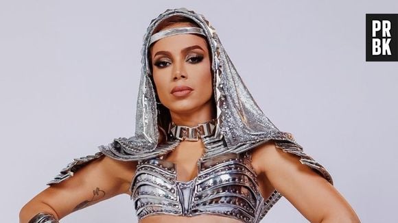 Anitta está livre! Após polêmicas, cantora rompe contrato com a Warner Music