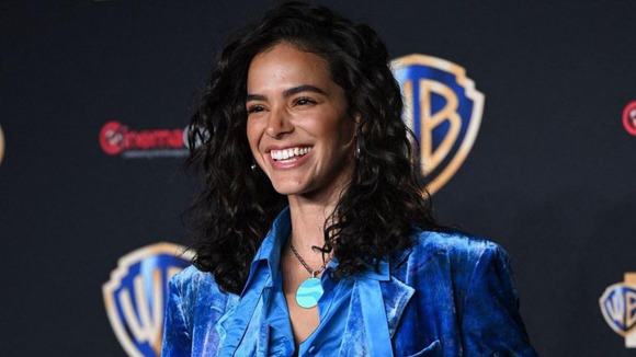 Finalmente é desvendado por que Bruna Marquezine não conseguiu o papel de Super Girl em "The Flash"