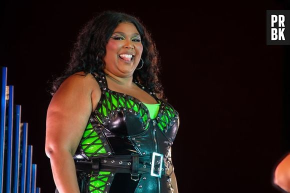 Lizzo negou acusações de ex-dançarinas