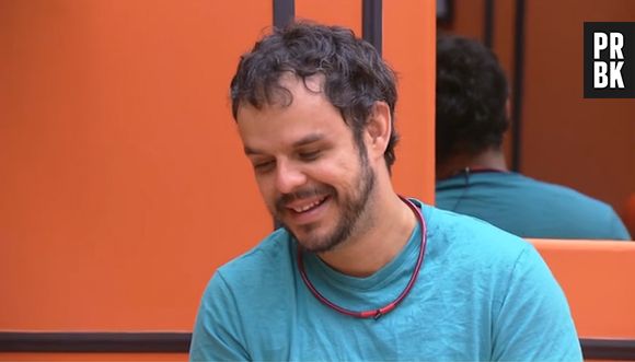 Adrilles é esnobado por Amanda no "BBB15"