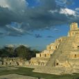  Tecnologia LiDAR desvenda enigma de cidade maia esquecida com majestosas pirâmides 