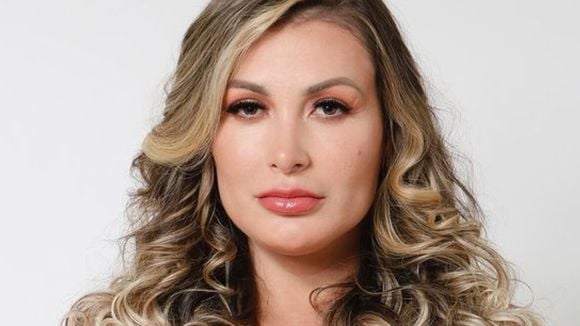 Dia do Sexo: Andressa Urach, MC Pipokinha e mais 5 famosos que representam muito bem a data