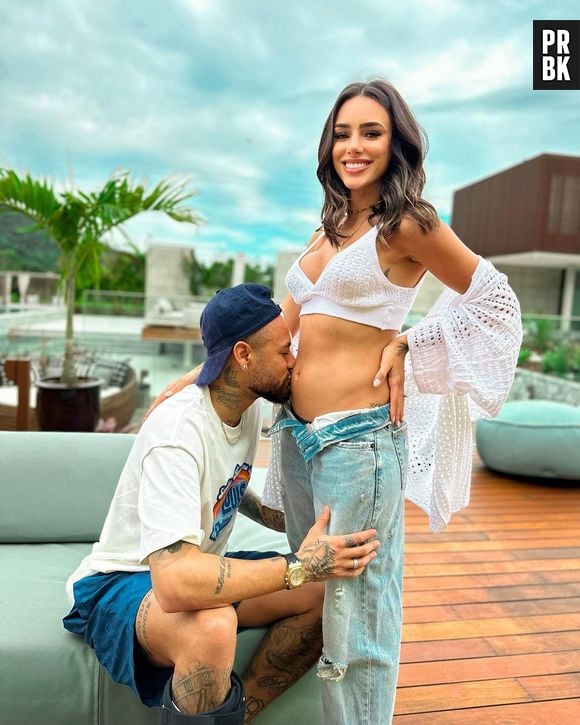 Neymar provavelmente não assistiu o parto da filha Mavie