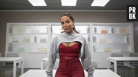 Personagem de Anitta em "Elite" será professora de defesa pessoal